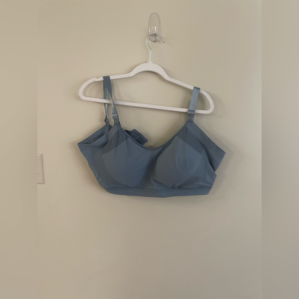 Seamless Lightly Lined Nursing Bra